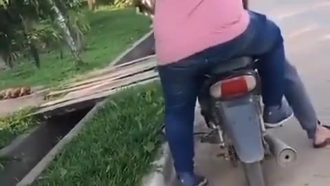 Video lucu ngakak