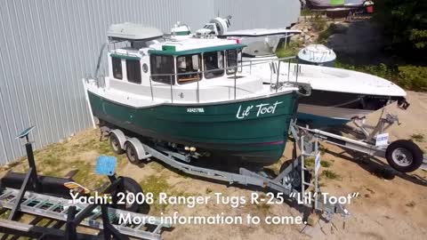 I'll show you around this Ranger Tugs Rmur25 boat.