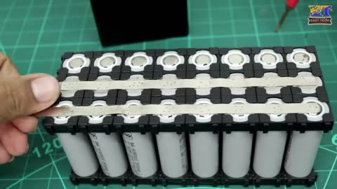 How to make 12V Battery