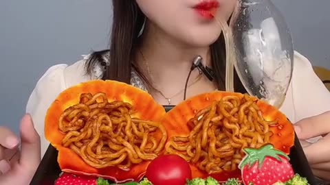 Food eating a girl so nice video
