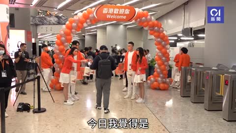 高鐵復通｜首批旅客近8時抵港 深圳居民即日來回玩盡兩個樂園｜01新聞｜迪士尼樂園｜海洋公園｜旅遊｜高鐵｜內地旅客