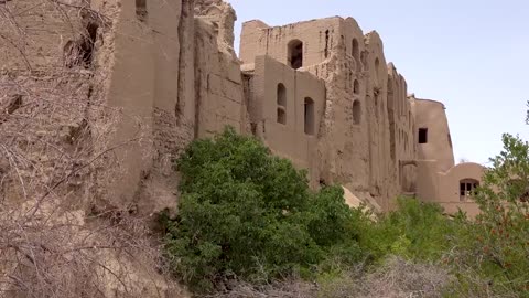 Kharanaq, Iran_ 1000-Year-Old Ghost Town [Amazing Places 4K]