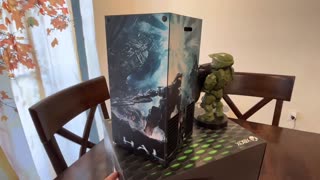 2022 Xbox Series X unboxing and Halo skin console