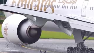 GE90 POWER! Emirates 777 takeoff