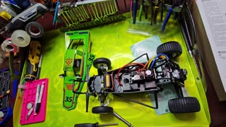 Tamiya Grasshopper Candy Green Edition Kit Build EP22