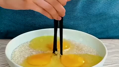 Egg cooking tips KitchenHacks eggsfordays lifetips