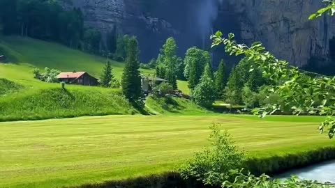 😍Switzerland 🇨🇭: A Visual Symphony of Nature's Splendor