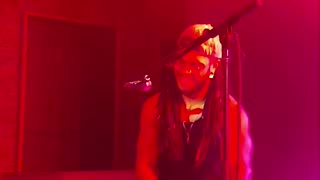 Noah Jones (Stop Light Observations) - LIVE @ Saturn (Short)