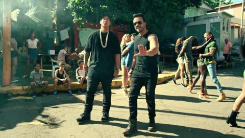 Luis Fonsi - Despacito ft. Daddy Yankee