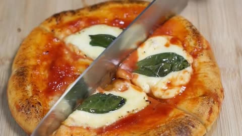 Margherita Pizza ASMR