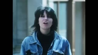 PRETENDERS- Back on the Chain Gang (Official Video)