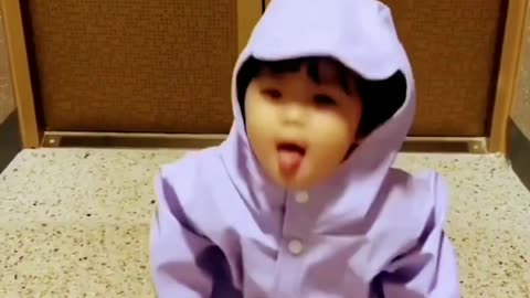 Funny baby funny dance