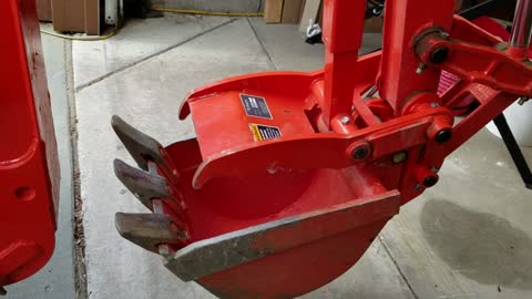 Kubota BH77 Factory Thumb and BXpanded QA