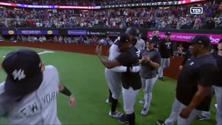 62!!! AARON JUDGE BREAKS American League single-season HOME RUN RECORD! HISTORY!