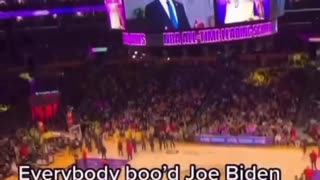 😆 😀 Everybody boo'd Joe Biden