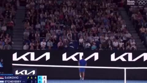 Djokovic Gets Last Laugh After Heckler Shouts ‘Get Vaccinated’ Before Serve