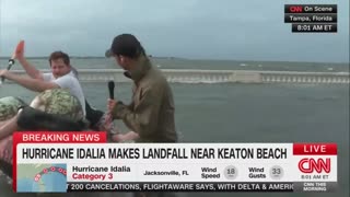 VIRAL CNN Clip Shows How Floridians Are Handling The Hurricane