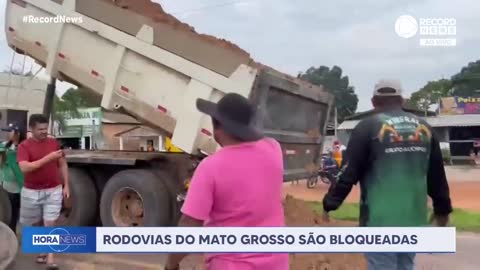 Protestos fecham rodovias em todo o país