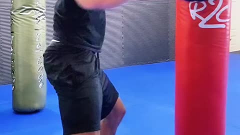 Lomachenko Guard Peel Trick