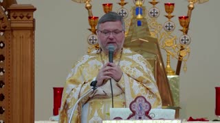 Ukrainian-Americans pray for peace during Sunday services
