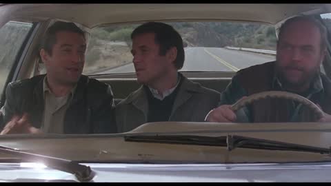 Midnight Run Jack Walsh and The Duke Escape the Mob 2