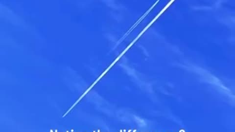 Contrails v chemtrails - notice the difference