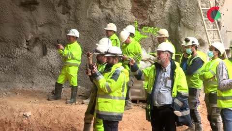 Metro do Porto assinala "momento histórico" ao 'furar' primeiro túnel em 10 anos