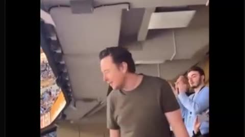 ELON MUSK (Double) caught on video with a Silicone MASK