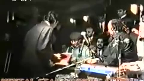 Imran khan and Nusrat Fateh Ali Khan Rare Footage