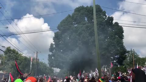 Aug 12 2017 Charlottesville 2.2.2 Smoke-teargas bomb thrown at Unite the right