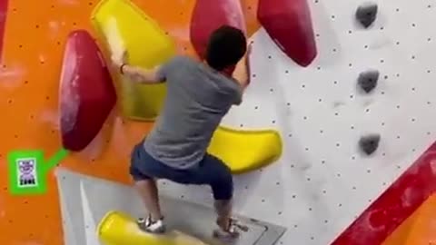 GRAPHIC Man loses foot in climbing fall