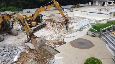 Pool Demolition in Stunning Time-Lapse