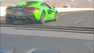 Huracan evo vs mclaren 570s