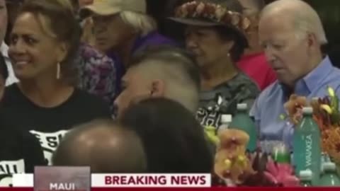 Biden appears to fall asleep during his meeting with victims of the Maui fires in Hawaii