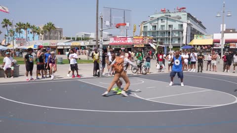 Nerd Exposes Hostile Hoopers at Venice Beach