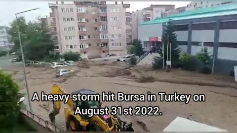 Buildings Destroyed Today As Storm Hits Bursa, Turkey 🇹🇷 August 31 2022 Bursa'yı fırtına Türkiye