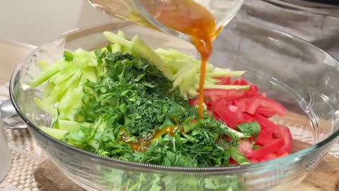 This salad recipe is like medicine for my stomach! A delicious and healthy recipe!