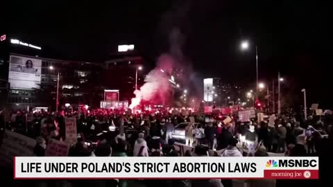 Poland's Strict Anti-Abortion Laws Buck Global Trends