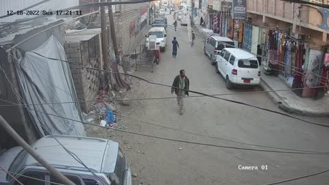 See how the earth opened up and swallowed the car inside itself 😱😱 Must watch till the end