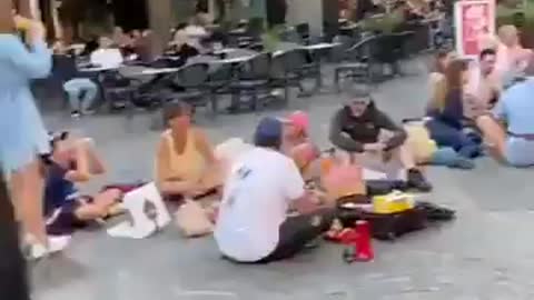 France: Empty restaurants and people having picnics in the street because of the vaccine passports!