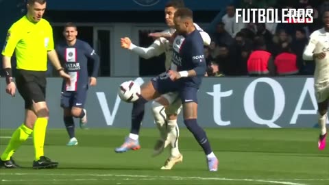 This WAS the UGLY INJURY OF NEYMAR, TWISTED ANKLE | MESSI's GOAL to SAVE PSG