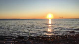 Relaxing Ocean Waves With Sunrise In Toronto (Relaxing Videos)
