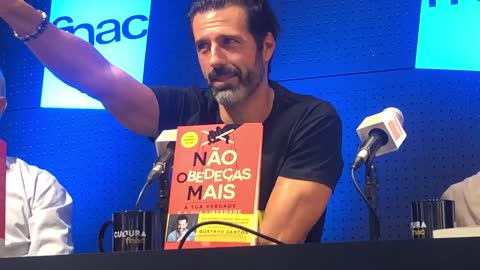 Apresentação do livro «Não Obedeças Mais»