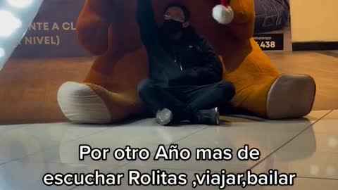 Por otro año de rolitas ver anime y buscar la felicidad