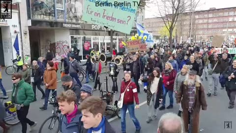 W niemieckich miastach odbywają się dziś masowe demonstracje na rzecz pokoju i wszystkiego co dobre