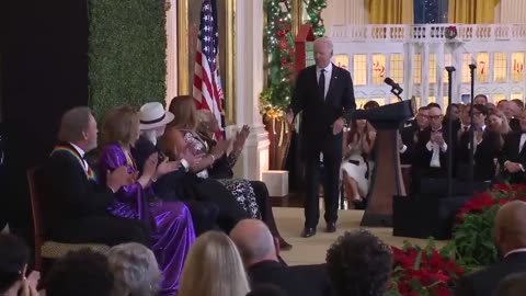 Biden presents the 2023 Kennedy Center Honorees then gets lost trying to leave the stage