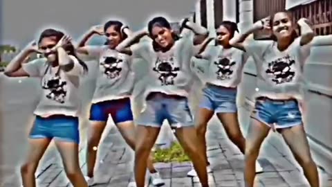 😍😎 The Girls is very hot video song and very nice dance 😍😍😎