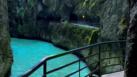 Aare Gorge, One of the Most Beautiful Canyon in Switzerland 🏞️