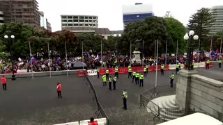 Thousands protest COVID-19 rules in New Zealand