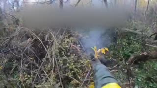 2022-11-01 Ukrainian soldiers executing Russian soldiers